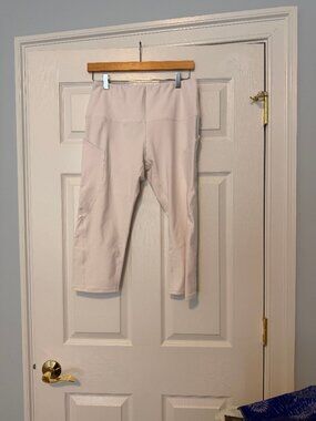 Ododos Athletic/Yoga Pants (White)- L